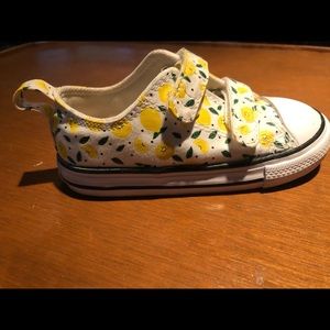 Toddler size 8 Converse All Star sneakers
